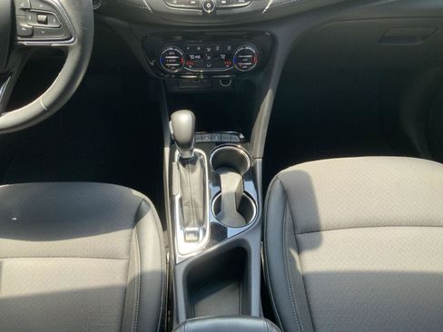 Used 2022 Buick Encore GX Select w/ Sport Touring Package FWD image 46