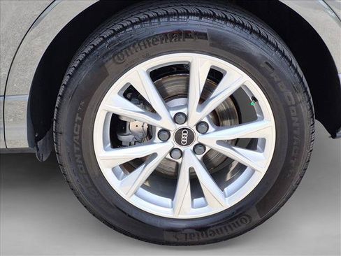 Used 2022 Audi Q3 2.0T Premium Plus w/ Premium Plus Package AWD/4WD image 22