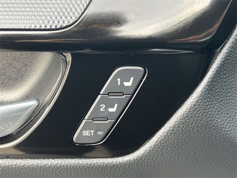 Used 2023 Honda CR-V EX-L image 28