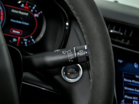 Used 2016 Cadillac CTS V w/ Luxury Package RWD image 29