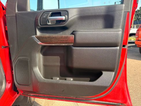 Used 2021 GMC Sierra 2500 SLE w/ Gooseneck/5TH Wheel Package AWD/4WD image 12