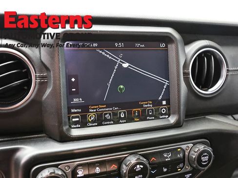 Used 2022 Jeep Wrangler Unlimited Sahara w/ Cold Weather Group AWD/4WD image 19