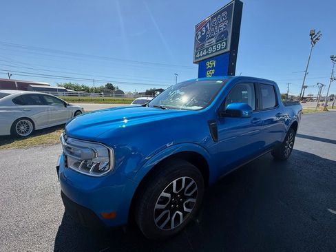 Used 2022 Ford Maverick Lariat FWD image 7