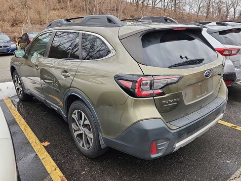 Used 2022 Subaru Outback Limited image 4