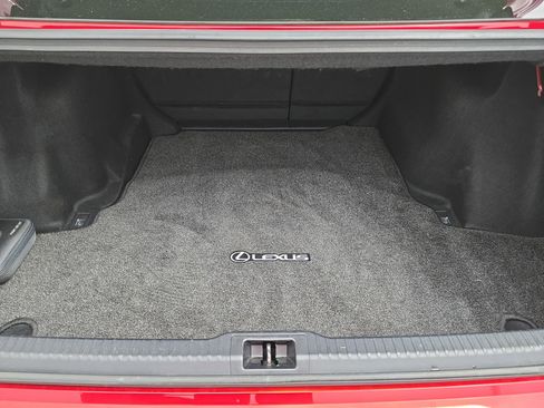 Used 2023 Lexus IS 350 F Sport RWD image 12