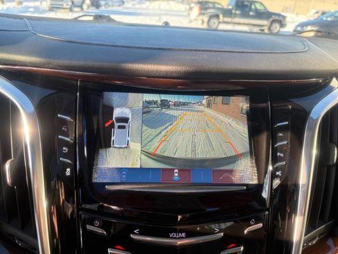 Used 2020 Cadillac Escalade Luxury image 19