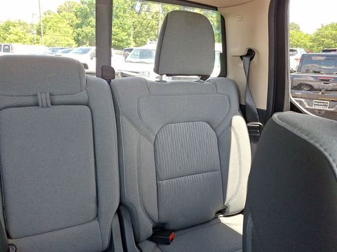 Used 2020 RAM 1500 Big Horn RWD image 15
