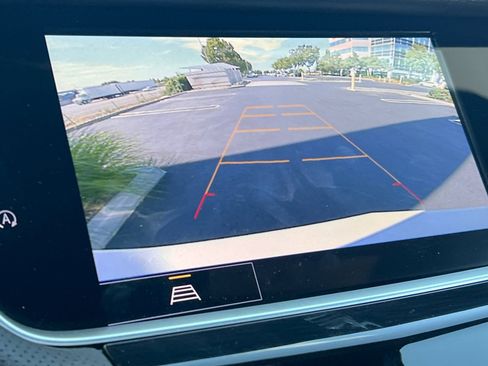 Used 2022 Cadillac XT5 Sportv w/ LPO, ONYX Package image 26