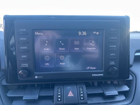 Used 2022 Toyota RAV4 Adventure image 17