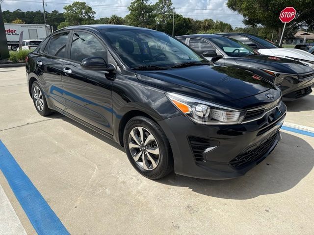Used 2021 Kia Rio S w/ Technology Package FWD image 1