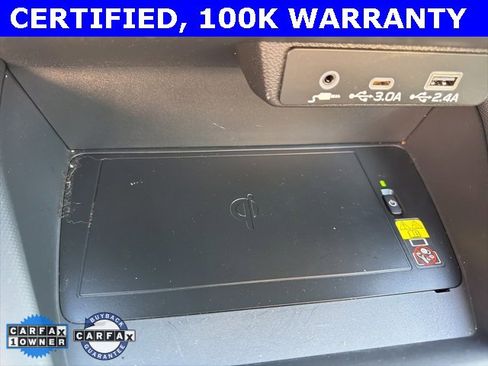 Used 2025 Subaru Forester Premium image 17