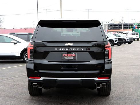 New 2026 Chevrolet Suburban High Country AWD/4WD image 8