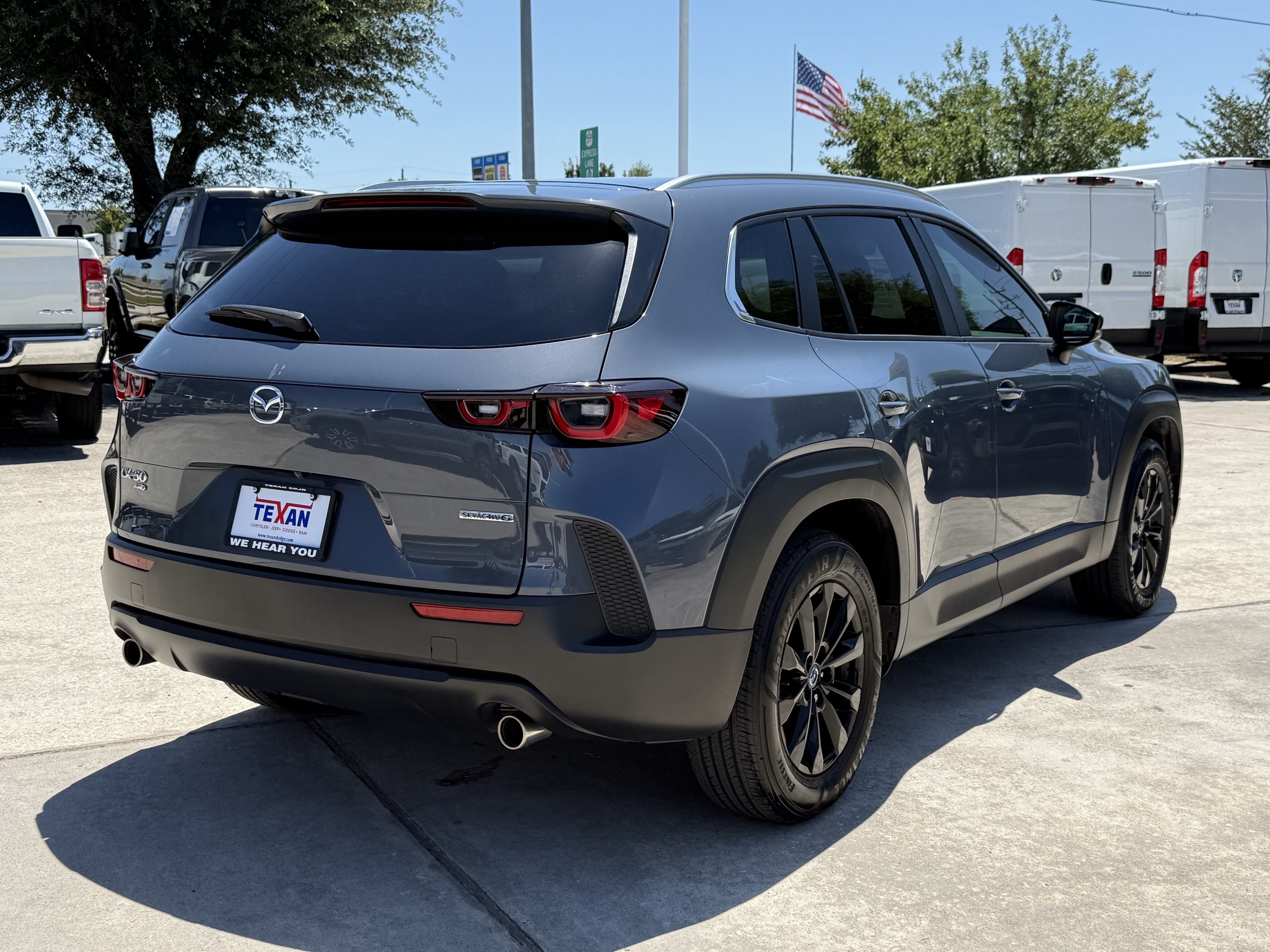 Used 2024 MAZDA CX-50 AWD 2.5 S w/ Preferred Package image 5