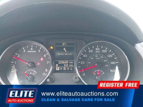 Used 2013 Nissan Rogue SV w/ Premium Pkg image 13