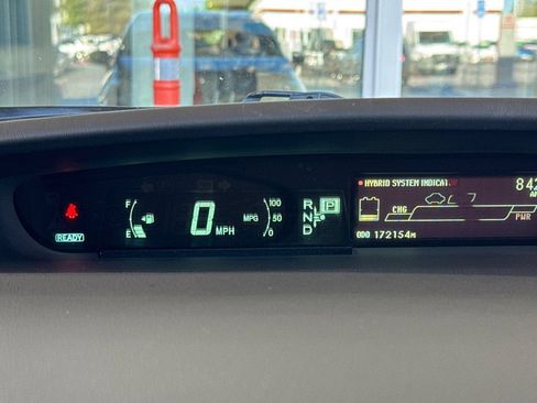 Used 2014 Toyota Prius Three FWD image 28