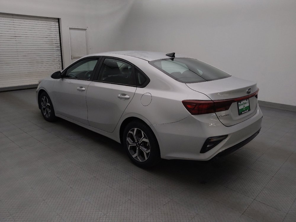 Used 2021 Kia Forte LXS FWD image 3