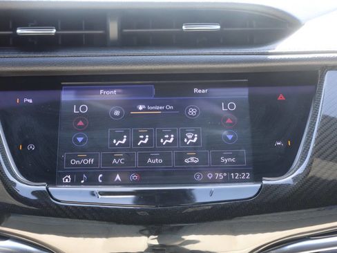 Used 2020 Cadillac XT6 Sport image 21