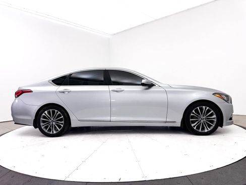 Used 2016 Hyundai Genesis 3.8 RWD image 34