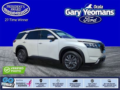 Used 2024 Nissan Pathfinder SV w/ SV Premium Package