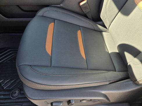 New 2026 GMC Sierra 1500 AT4 image 16