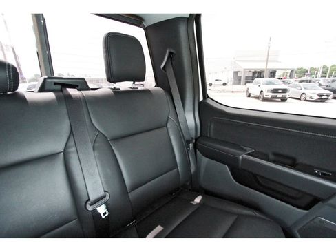 Used 2026 Ford F250 XLT w/ XLT Premium Package AWD/4WD image 13