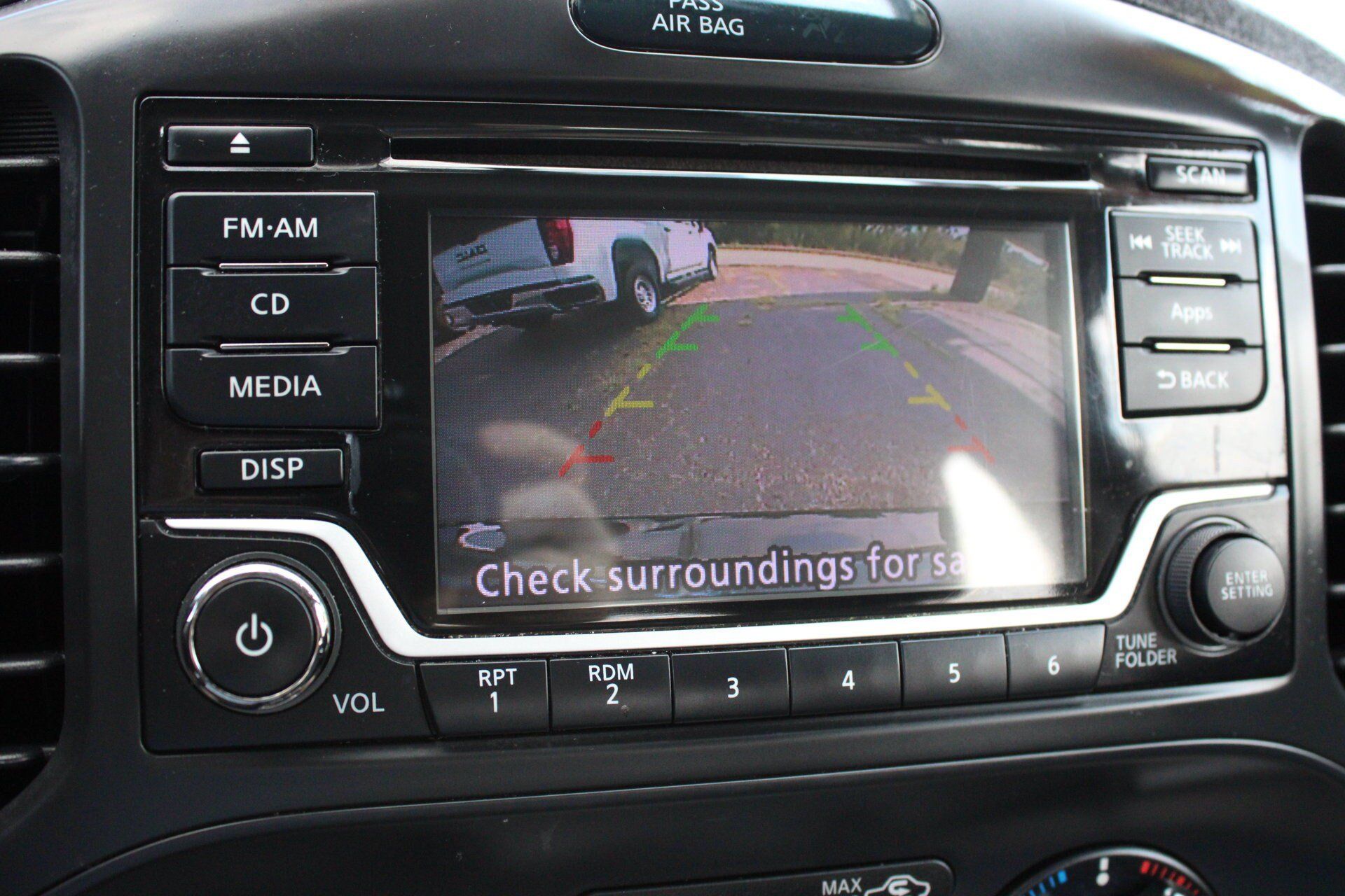 Used 2015 Nissan Juke S AWD/4WD image 35