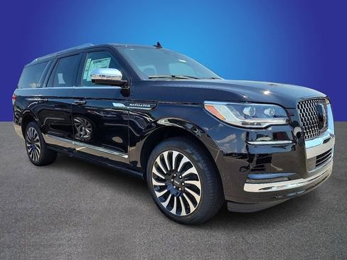 New 2024 Lincoln Navigator L Black Label image 2