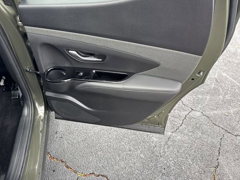 Used 2025 Hyundai Santa Cruz Limited image 16