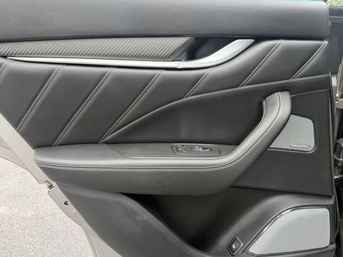 Used 2019 Maserati Levante GTS AWD/4WD image 31