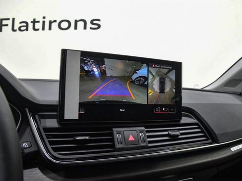 Certified 2025 Audi Q5 2.0T Premium Plus image 25