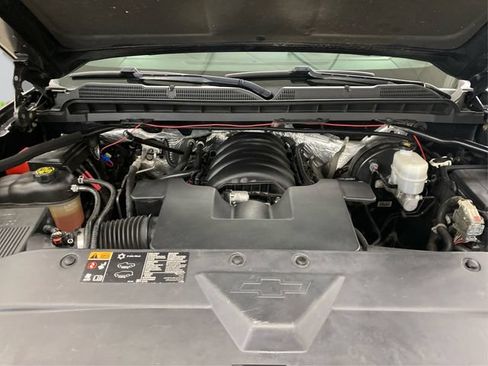 Used 2016 Chevrolet Silverado 1500 LTZ Z71 w/ LTZ Plus Package AWD/4WD image 13