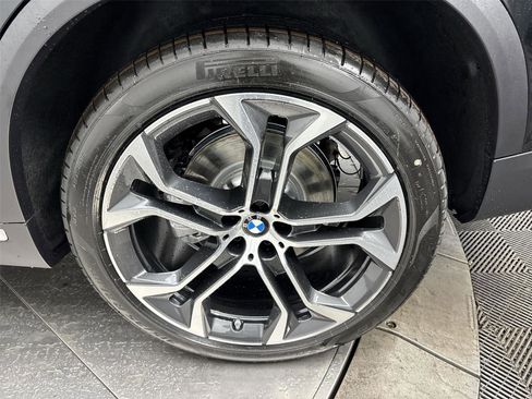 New 2026 BMW X5 xDrive40i w/ Premium Package image 27