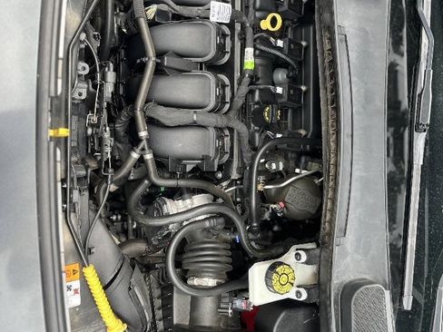 Used 2021 Ford Transit Connect XL FWD image 32