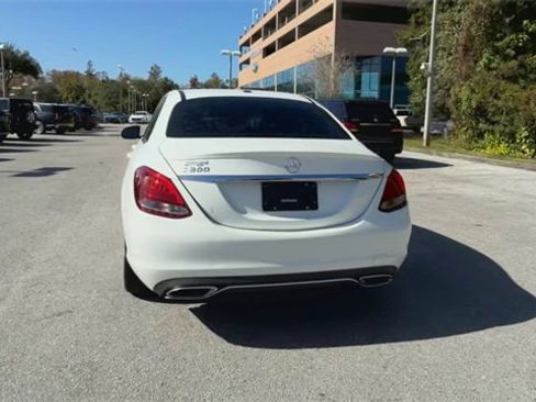 Used 2016 Mercedes-Benz C 300 Sedan image 23