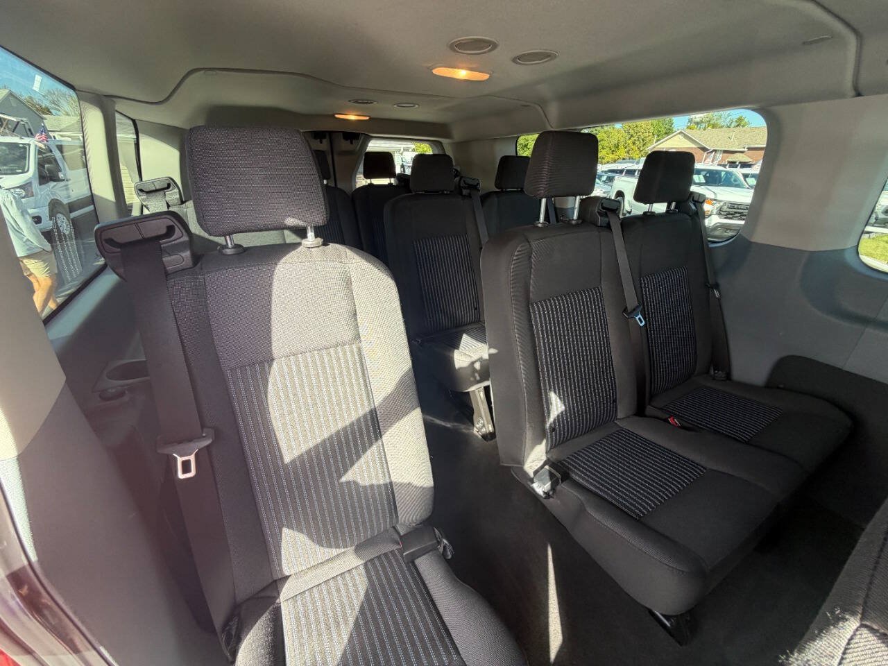 Used 2018 Ford Transit 350 XL RWD image 20