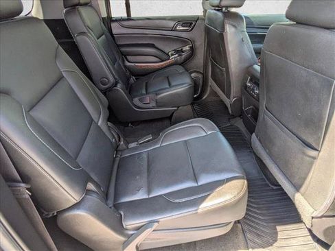 Used 2017 Chevrolet Suburban Premier AWD/4WD image 18