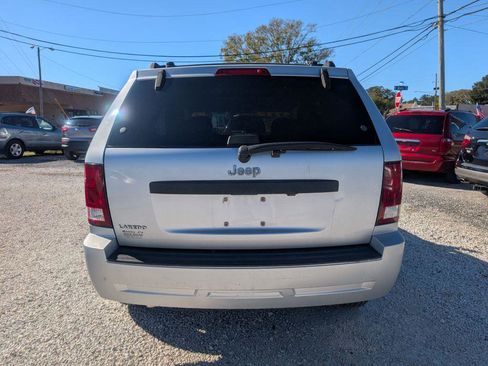 Used 2009 Jeep Grand Cherokee Laredo w/ Popular Equipment Group image 6