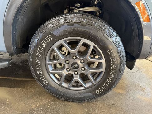 Used 2024 Ford Ranger XLT w/ FX4 Off-Road Package AWD/4WD image 29