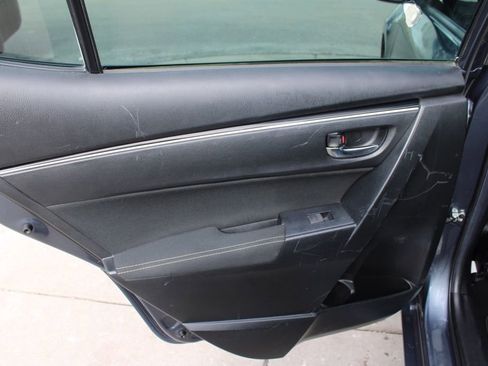 Used 2019 Toyota Corolla LE image 23