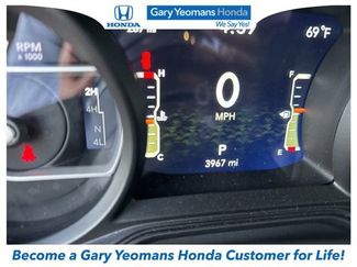 Used 2025 Jeep Wrangler Sahara video 1