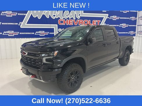 Used 2023 Chevrolet Silverado 1500 ZR2 w/ Technology Package AWD/4WD image 1