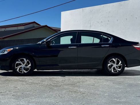 Used 2016 Honda Accord LX image 6