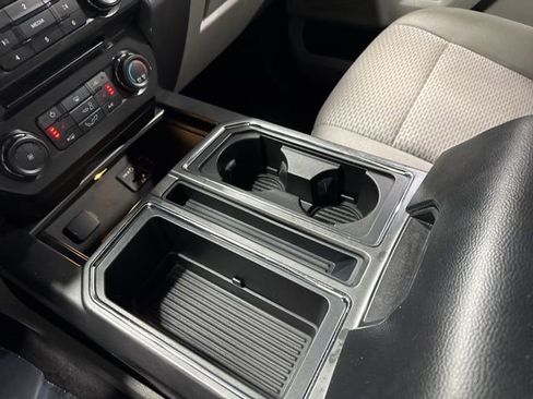 Used 2015 Ford F150 XLT w/ Equipment Group 302A Luxury image 22