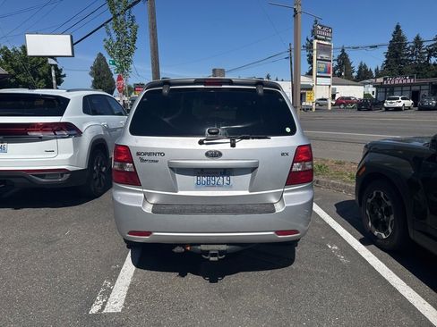 Used 2009 Kia Sorento EX AWD/4WD image 5
