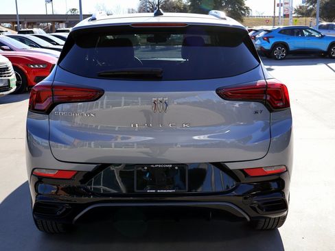 Used 2024 Buick Encore GX Sport Touring image 7