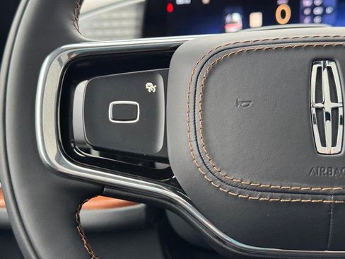 New 2025 Lincoln Navigator L Black Label image 21