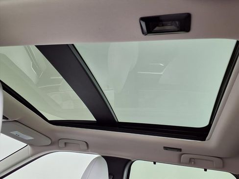 New 2026 Mitsubishi Outlander SEL image 14