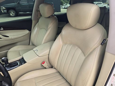 Used 2017 INFINITI QX50 AWD w/ Premium Plus Package image 13