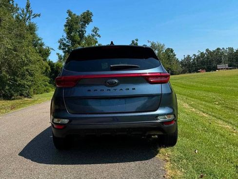 Used 2022 Kia Sportage Nightfall Edition w/ Nightfall Fwd Premium Package image 6