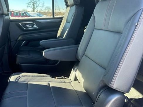 Used 2022 Chevrolet Tahoe RST w/ Luxury Package image 37